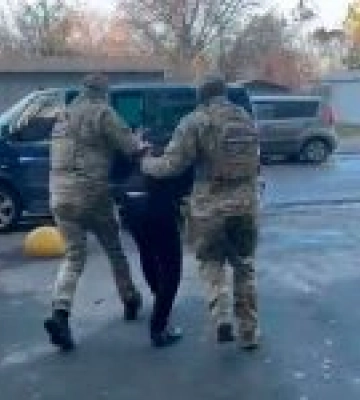СБУ затримала доцента університету, який працював на російське гру і коригував удари рф по Харкову