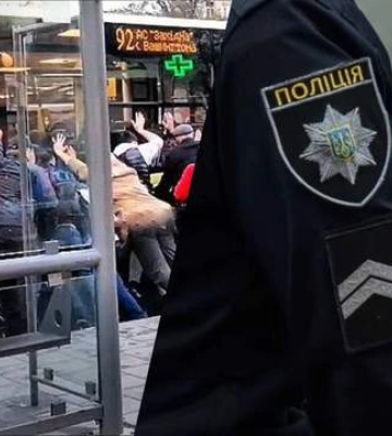 70-річна жінка у Львові потрапила під колеса автобуса