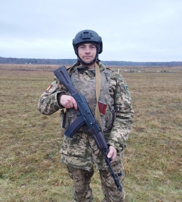 Молодшого сержанта провели в останню путь на Корсунщині