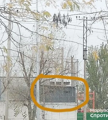 Андрющенко показал импровизированные военные базы россиян в оккупированном Мариуполе