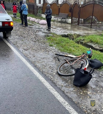 На Закарпатті внаслідок ДТП загинув 73-річний велосипедист