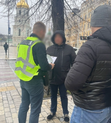 $5 000 хабаря слідчому за закриття справищодо розкрадання коштів на ремонті укриттів: у Києві затримано фігуранта