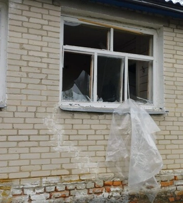 Російські війська обстріляли місто в Сумській області: є поранений та руйнування