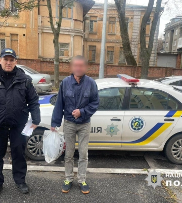 Мужчина в Харькове угрожал расправой пожилым матери и отцу — решение суда
