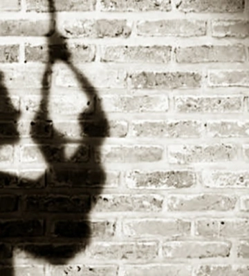 У під’їзді будинку в Києві дідусь знайшов повішеним онука