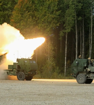 Боєприпаси для NASAMS, HIMARS та багато іншого: США оголосили про новий пакет військової допомоги Україні на $425 млн