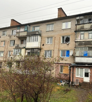 Росіяни завдали ракетного удару по селищу Зарічне в Запорізькому районі - поранені 11 людей