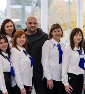 Понад 300 різних сервісів і безбарʼєрний простір: у Дніпрі відкрився «Прозорий офіс»
