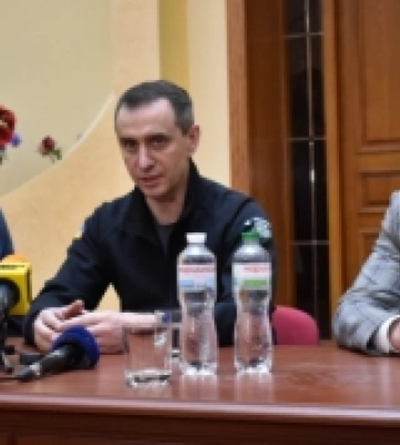 Міністр Ляшко приїхав подивитися, як британці вчать лікарів у Луцьку
