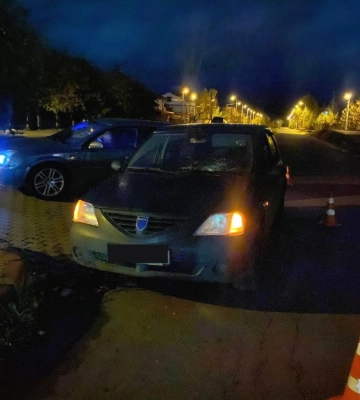 У Рівному під колеса авто потрапила жінка з 3-річним онуком