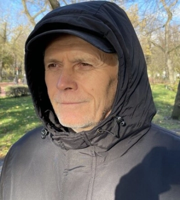 Три місяці прожив під завалами власного будинку: історія жителя села Роботине