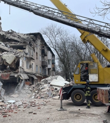 В Селидово до сих пор продолжаются поисковые работы, под завалами еще могут быть люди