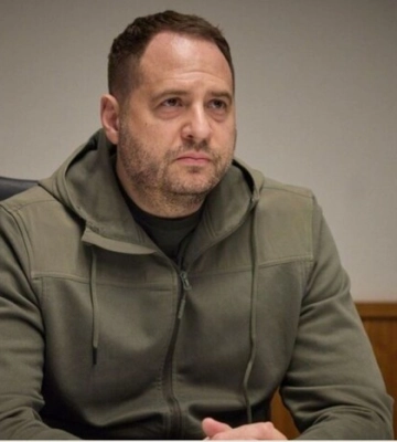 Єрмак анонсував відкриття одного із аеропортів України ще до завершення війни
