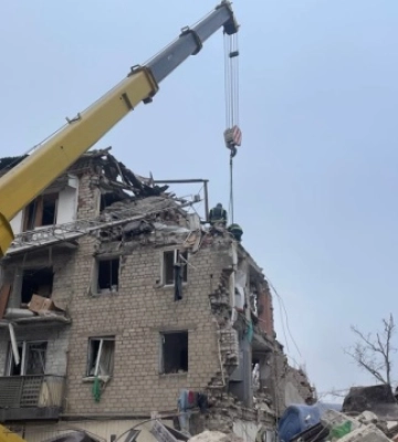 У Селидовому з-під завалів дістали ще одне тіло - кількість жертв зросла до чотирьох