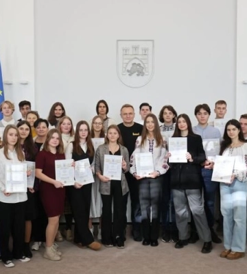 Обдаровані львівські школярі отримали грошові нагороди