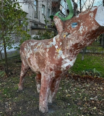 У Дніпрі планують відреставрувати старі вуличні скульптури