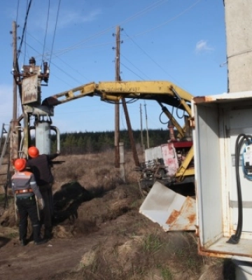 У двох селах на Харківщині відновили електропостачання, якого не було з початку вторгнення РФ