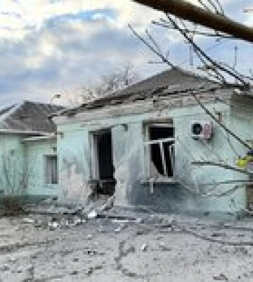 РФ массированно ударила по Белозерке под Херсоном: один человек погиб, нет света – фото
