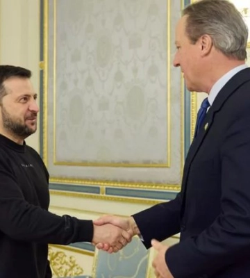 В Киев приехал бывший премьер-министр Британии: что он пообещал Зеленскому