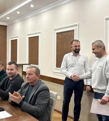 Майже 35 років чекав на квартиру: на Волині демобілізованому військовому вручили ордер на житло