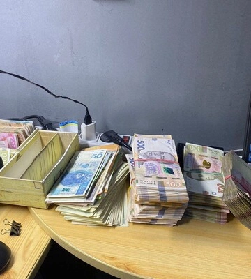 У Києві виявили обмінники, які продавали фальшиву валюту