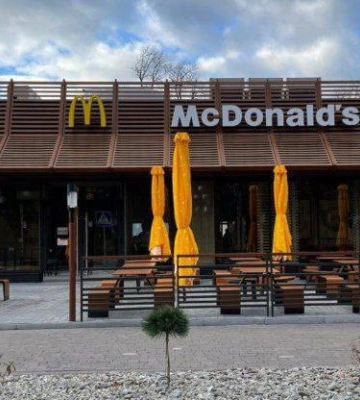 Перший серед гір: McDonald&#039;s відкрив новий ресторан у центрі Яремче