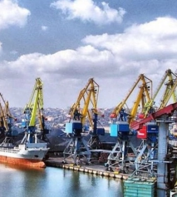 ЄС засудив атаку рф на цивільне судно на Одещині: Це є суворим нагадуванням про зневагу росії до людського життя