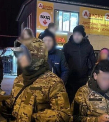 У Києві шахраї у формі ЗСУ видурювали гроші з громадян