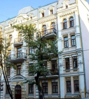 За самовольную надстройку на доходном доме в Киеве полиция открыла уголовное дело