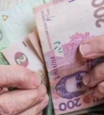 Ошукав пенсіонерку на 70 тисяч гривень: шахрая вимагають взяти під варту
