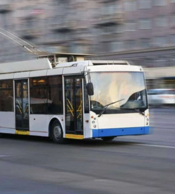 В Днепре на время изменится движение общественного транспорта
