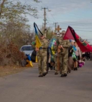 В Ізмаїльському районі простилися із загиблим прикордонником Володимиром Черновим 