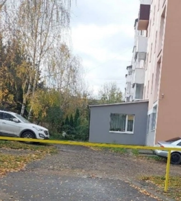 У Луцьку голова ОСББ загородила проїзд у двір