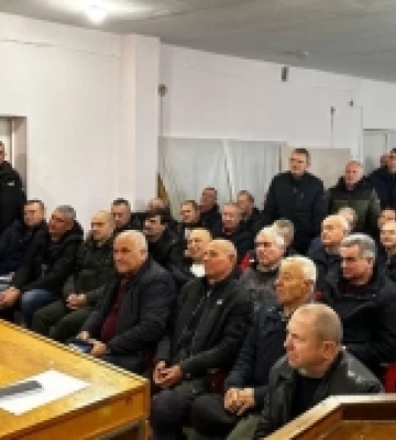 Водіям рівненської екстренки нагадали про безпеку на дорозі