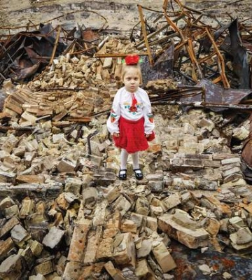 Ее школу сожгли россияне: 8-летняя девочка до слез тронула письмом к Николаю
