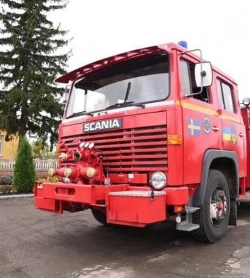 Громада на Рівненщині отримала пожежний автомобіль від Швеції