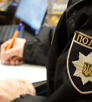 На одному з підприємств Полтавщини робітник впав з висоти - поліція розпочала розслідування