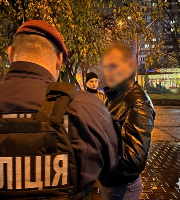 Рейд у Черкасах: поліція шукала порушників комендантської години
