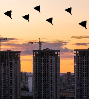 В Киевской области в результате атаки БпЛА поврежден инфраструктурный объект