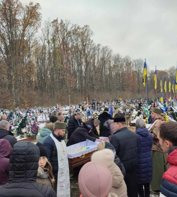 Навіки 28: на Волині попрощалися із Героєм Юрієм Наумчуком