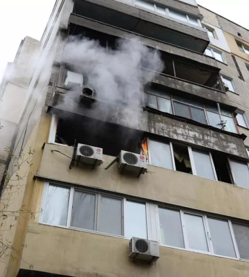 У Дніпрі сталася пожежа у багатоповерхівці: врятували п&#039;ятьох людей, з них троє – діти