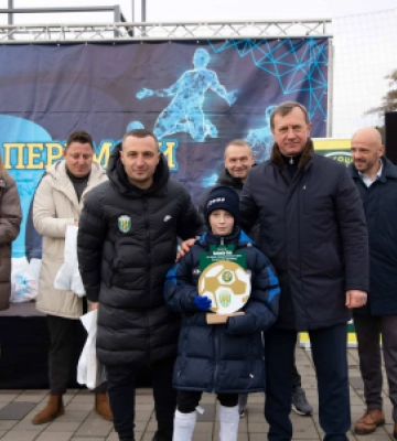 На ужгородському стадіоні «Авангард» провели дитячий футбольний турнір «Karpaty-Cup»