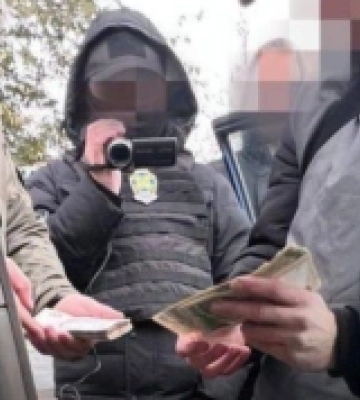 Командувачу оперативно-стратегічного угруповання військ «Одеса» пропонували 200 тисяч гривень хабаря