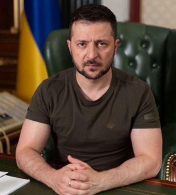 Обстріл ЗАЕС: Зеленський вимагає санкції проти атомної галузі РФ через ядерні загрози