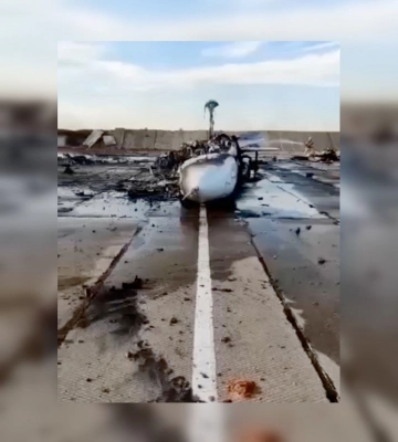 Взрывы в Крыму: росСМИ показали последствия ударов по аэродрому (видео)