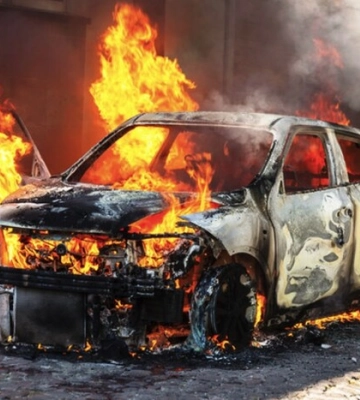 У Старобільську невідомі підірвали авто з «начальником МРЕО»