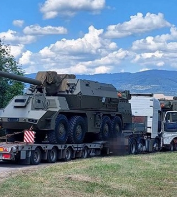 Міноборони Словаччини оголосило про постачання 16 гаубиць Zuzana-2 Україні