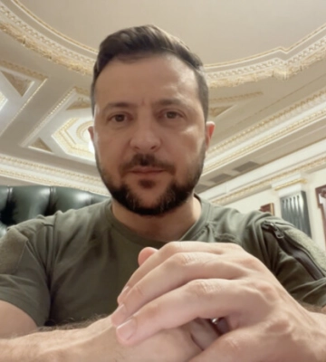 Кожен військовий РФ, який стріляє по ЗАЕС, стає особливою мішенню для нашої розвідки, спецслужб та армії, - Зеленський. ВIДЕО