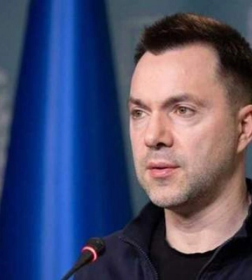По некоторым данным, после задержания в Крыму гиркина отпустили, – Арестович