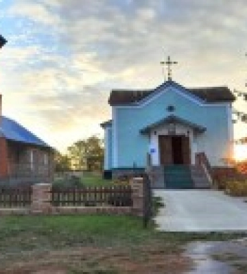 На Житомирщині віруючі УПЦ передали допомогу військовим ЗСУ